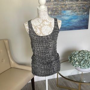 New York & Company Tank in Gray. Size Small.